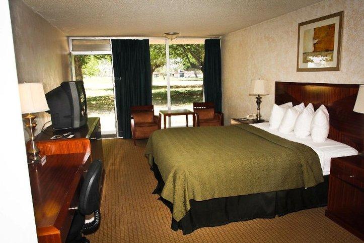 Green Tree Inn And Extended Stay Suites Victorville Exterior photo